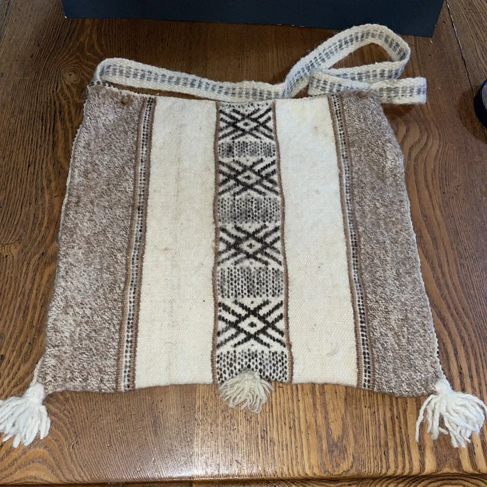 Vintage Medium Size Shoulder Bag - Wool Neutral‎ Colors Geometric patterns